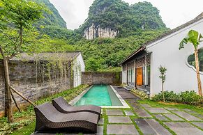 Kayumanis Yangshuo Private Villa & Spa
