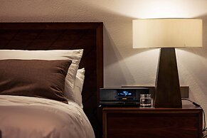 Kayumanis Yangshuo Private Villa & Spa