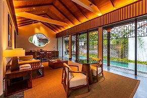 Kayumanis Yangshuo Private Villa & Spa