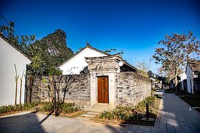 Kayumanis Yangshuo Private Villa & Spa