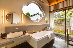 Kayumanis Yangshuo Private Villa & Spa