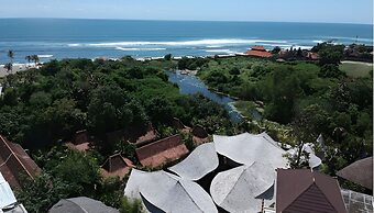 ZIN Canggu Resort & Villas