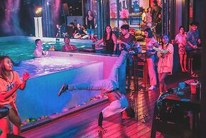 Lub d Koh Samui Chaweng Beach - Hostel