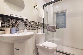 L.River Boutique Inn