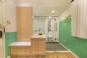 L.River Boutique Inn