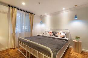 L.River Boutique Inn