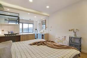 L.River Boutique Inn