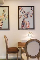 L.River Boutique Inn