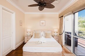 Villa Beach Palm Cove