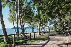 Villa Beach Palm Cove