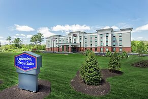 Hampton Inn & Suites Kittery-Portsmouth