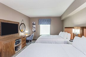 Hampton Inn & Suites Kittery-Portsmouth