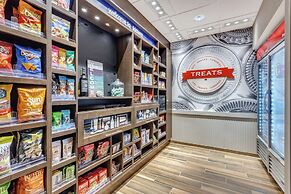 Hampton Inn & Suites Kittery-Portsmouth