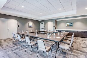 Hampton Inn & Suites Kittery-Portsmouth