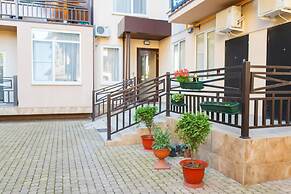 VIP apartment on Tulpanova Street