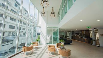 B2 Nakhon Sawan Premier Hotel