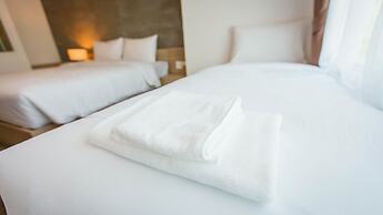 B2 Nakhon Sawan Premier Hotel