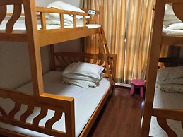 Yi Jia Ren Hostel
