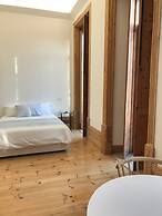 Casa da Praça Square Suites