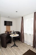 Hotel Garni BURG WALDENSTEIN