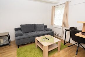 Hotel Garni BURG WALDENSTEIN