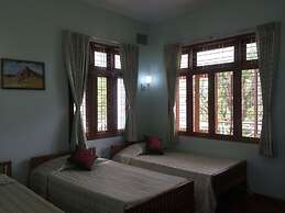 Ma Ma Guest House
