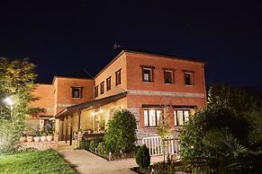 Hotel Rural Don Burguillo