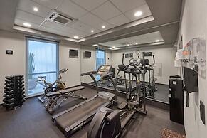 City Express Plus by Marriott Cancún Aeropuerto Riviera