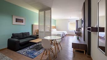 Staybridge Suites Villahermosa  by IHG