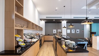 Staybridge Suites Villahermosa  by IHG