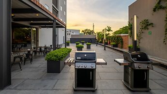 Staybridge Suites Villahermosa  by IHG