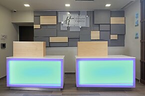 Holiday Inn Express And Suites Playa Del Carmen, an IHG Hotel