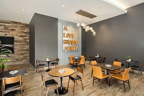 Holiday Inn & Suites Nashville Downtown - Broadway by IHG