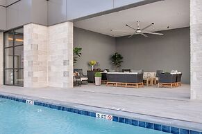 Holiday Inn & Suites Nashville Downtown - Broadway by IHG