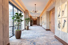 Holiday Inn & Suites Nashville Downtown - Broadway by IHG