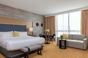 Holiday Inn & Suites Nashville Downtown - Broadway by IHG