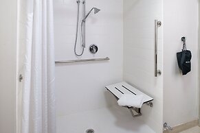 Holiday Inn Express And Suites Ottumwa by IHG