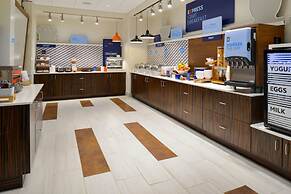 Holiday Inn Express And Suites Ottumwa by IHG