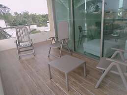 Osean Oasis Luxury Apartment