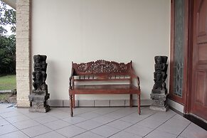 Super OYO 123 Puri Lotus