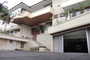 Super OYO 123 Puri Lotus