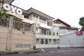 Super OYO 123 Puri Lotus