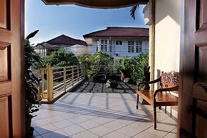 Super OYO 123 Puri Lotus