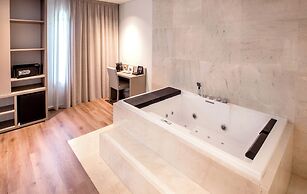 Oporto Airport & Business Hotel