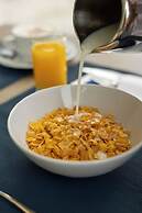 Oporto Airport & Business Hotel