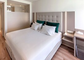 Oporto Airport & Business Hotel