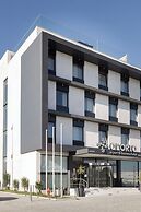 Oporto Airport & Business Hotel