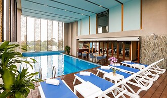 Orchids Saigon Hotel