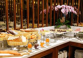 Orchids Saigon Hotel