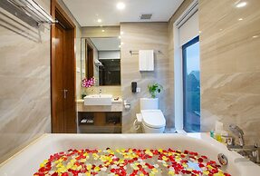 Orchids Saigon Hotel